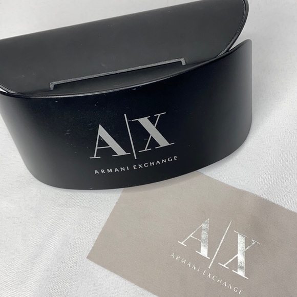 Armani Exchange Other - Armani Exchange sun glasses case with cloth cleaner